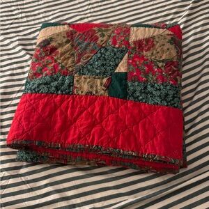 Red and green Patchwork Quilt approx 82x82 quilting blanket throw vintage